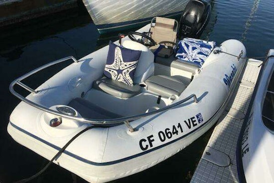 Jefferson 52 Pilot House Yacht For Sale