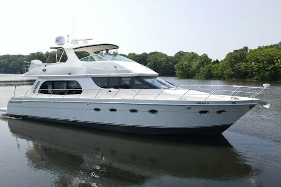 Carver Voyager Yacht For Sale