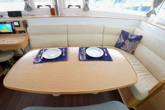 Lagoon  Yacht For Sale