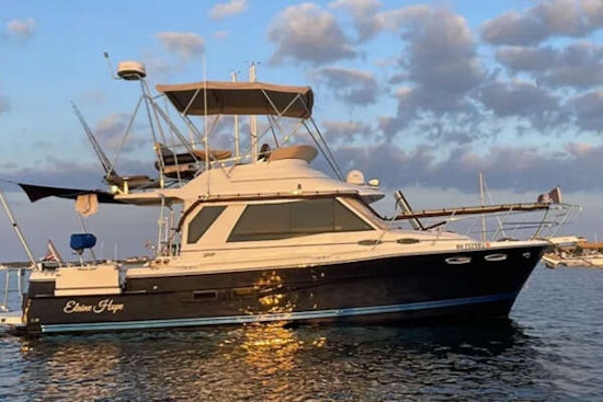 Cutwater 30 CB LE Yacht For Sale