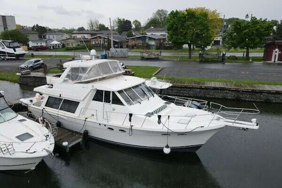 Meridian  Yacht For Sale