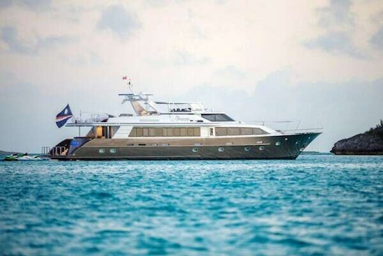 Westport - Crescent Semi-Displacement Yacht For Sale