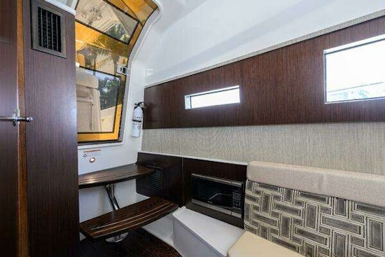 Pursuit S378 Sport Yacht For Sale