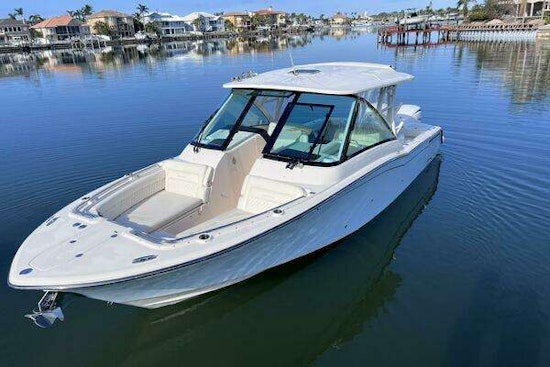 Grady-White Freedom 325 Yacht For Sale