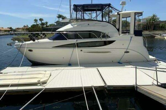 Meridian 368 Motor Yacht Yacht For Sale