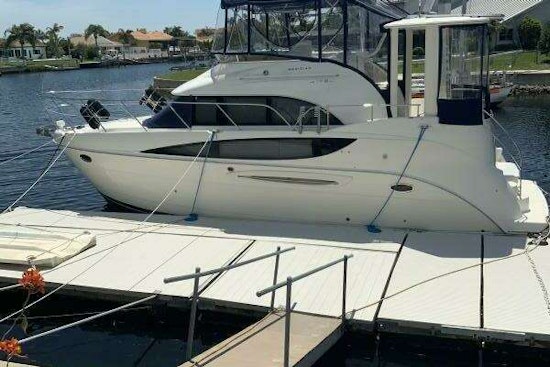Meridian 368 Motor Yacht Yacht For Sale