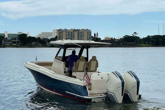 Chris-Craft Catalina Yacht For Sale