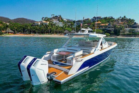 Tiara Yachts 43 LS Yacht For Sale