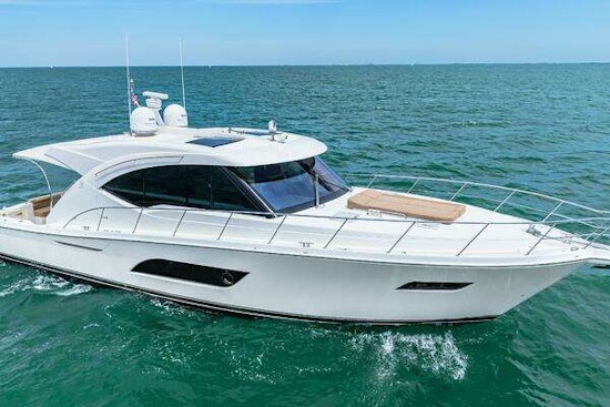 Riviera 575 SUV Yacht For Sale