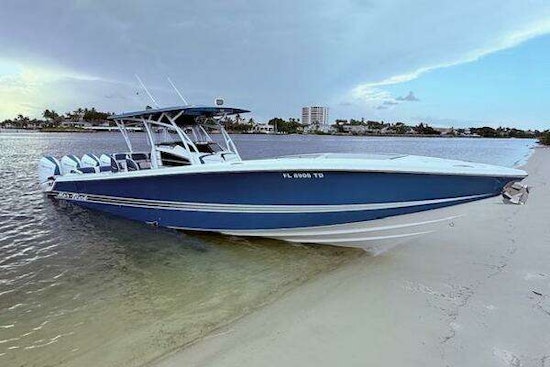 Nor-Tech 390 Sport Center Console Yacht For Sale