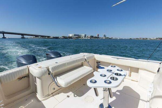 Grady-White 330 Express Yacht For Sale