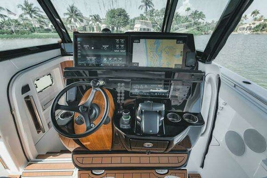 HCB 48 Campeon Yacht For Sale