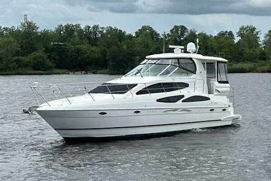 Cruisers Yachts 405 Yacht For Sale
