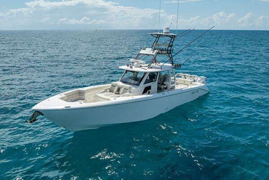 Solace 41CS Yacht For Sale