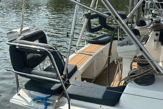 Bavaria Vision 46 Yacht For Sale