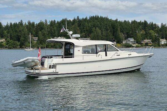 Nimbus 365 Coupe Yacht For Sale