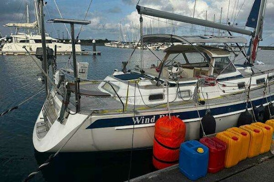 Hallberg-Rassy 42 Yacht For Sale
