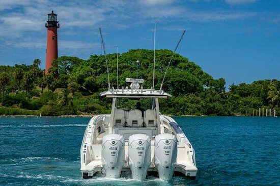 Pursuit 378 Yacht For Sale