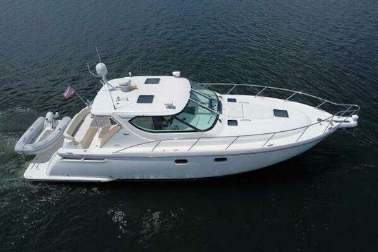 Tiara Yachts 43 Sovran Yacht For Sale