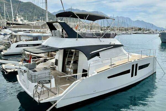 Aventura Power 10 Yacht For Sale