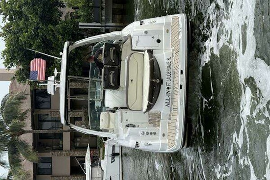 Monterey 355 Super Yacht Yacht For Sale