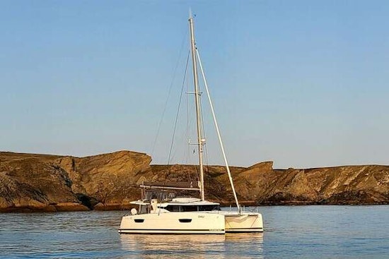 Fountaine Pajot Elba 45 Yacht For Sale