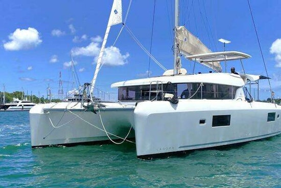 Lagoon 42 Yacht For Sale