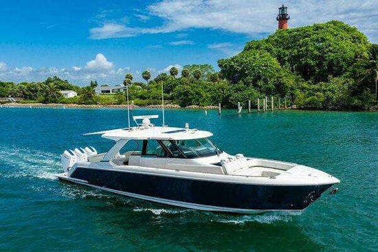 Tiara Yachts 48 LS Yacht For Sale