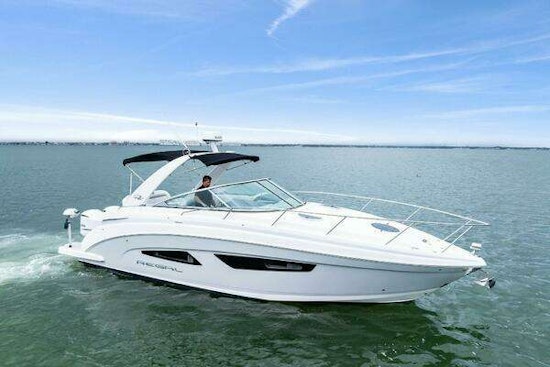 Regal 33 XO Yacht For Sale