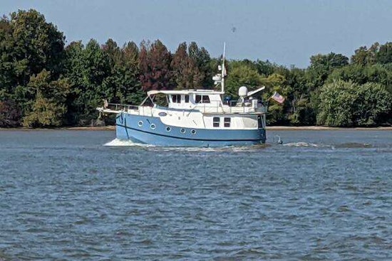 Great Harbour GH37 Yacht For Sale