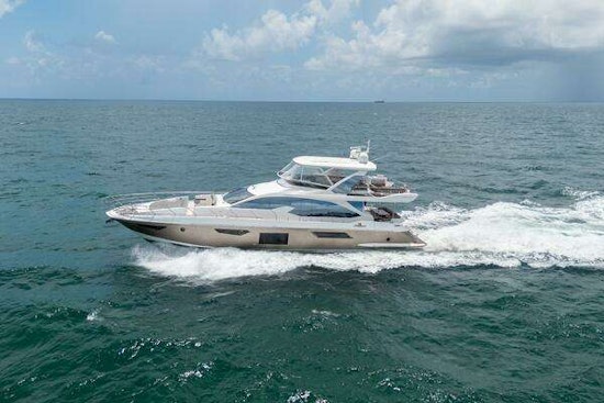 Azimut 72 Fly Yacht For Sale