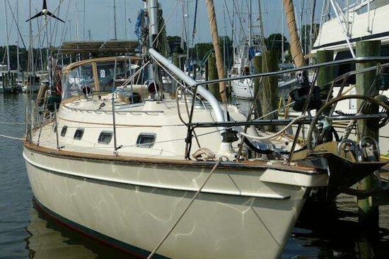 Island Packet 420 Yacht For Sale