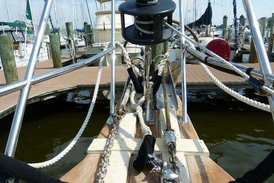 Island Packet 420 Yacht For Sale