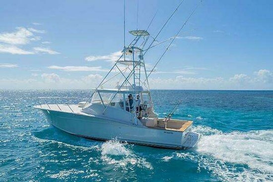 Spencer 43 Express Yacht For Sale
