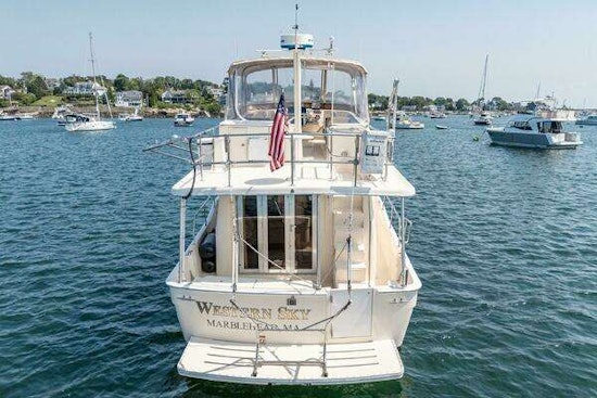 Mainship 400 Trawler Yacht For Sale