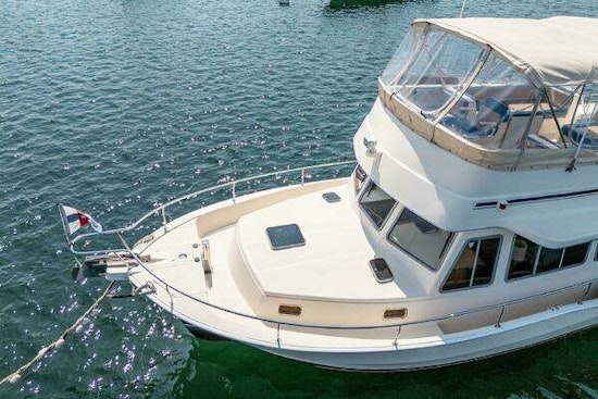 Mainship 400 Trawler Yacht For Sale
