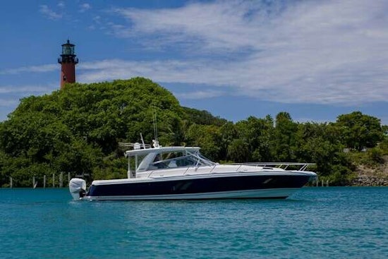 Intrepid 475 Sport Yacht Yacht For Sale