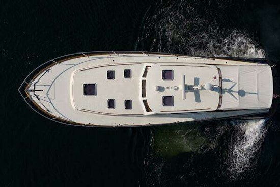 Hinckley Talaria 44 Express Yacht For Sale
