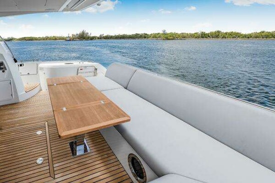 Prestige 520 Yacht For Sale
