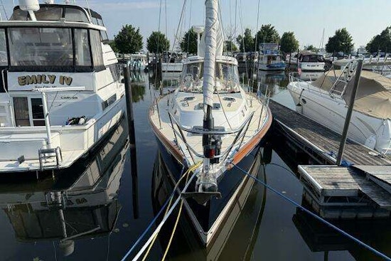 Tartan 4300 Yacht For Sale
