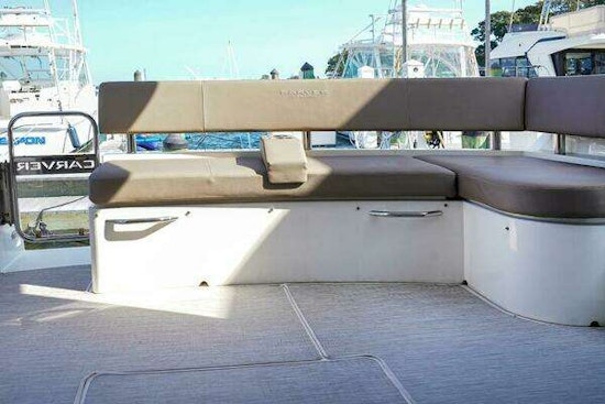 Carver C40 Yacht For Sale