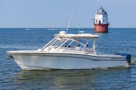 Grady-White Freedom 335 Yacht For Sale