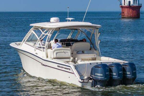 Grady-White Freedom 335 Yacht For Sale
