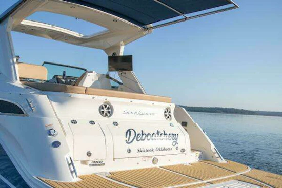 Sea Ray 350 Sundancer Yacht For Sale