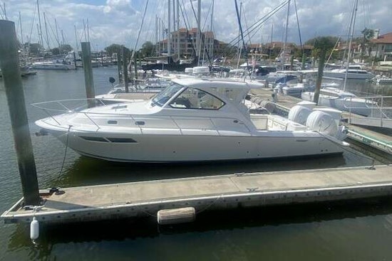 Pursuit  Yacht For Sale