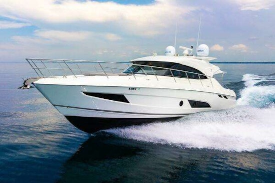 Riviera 4800 Sport Yacht Yacht For Sale