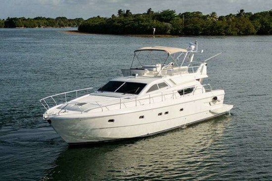 Ferretti Yachts 55 Motor Yacht Yacht For Sale