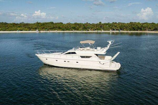 Ferretti Yachts 55 Motor Yacht Yacht For Sale
