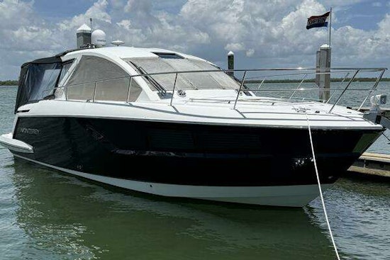 Monterey 360 Sport Coupe Yacht For Sale