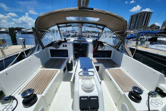 Jeanneau Sun Odyssey 440 Yacht For Sale